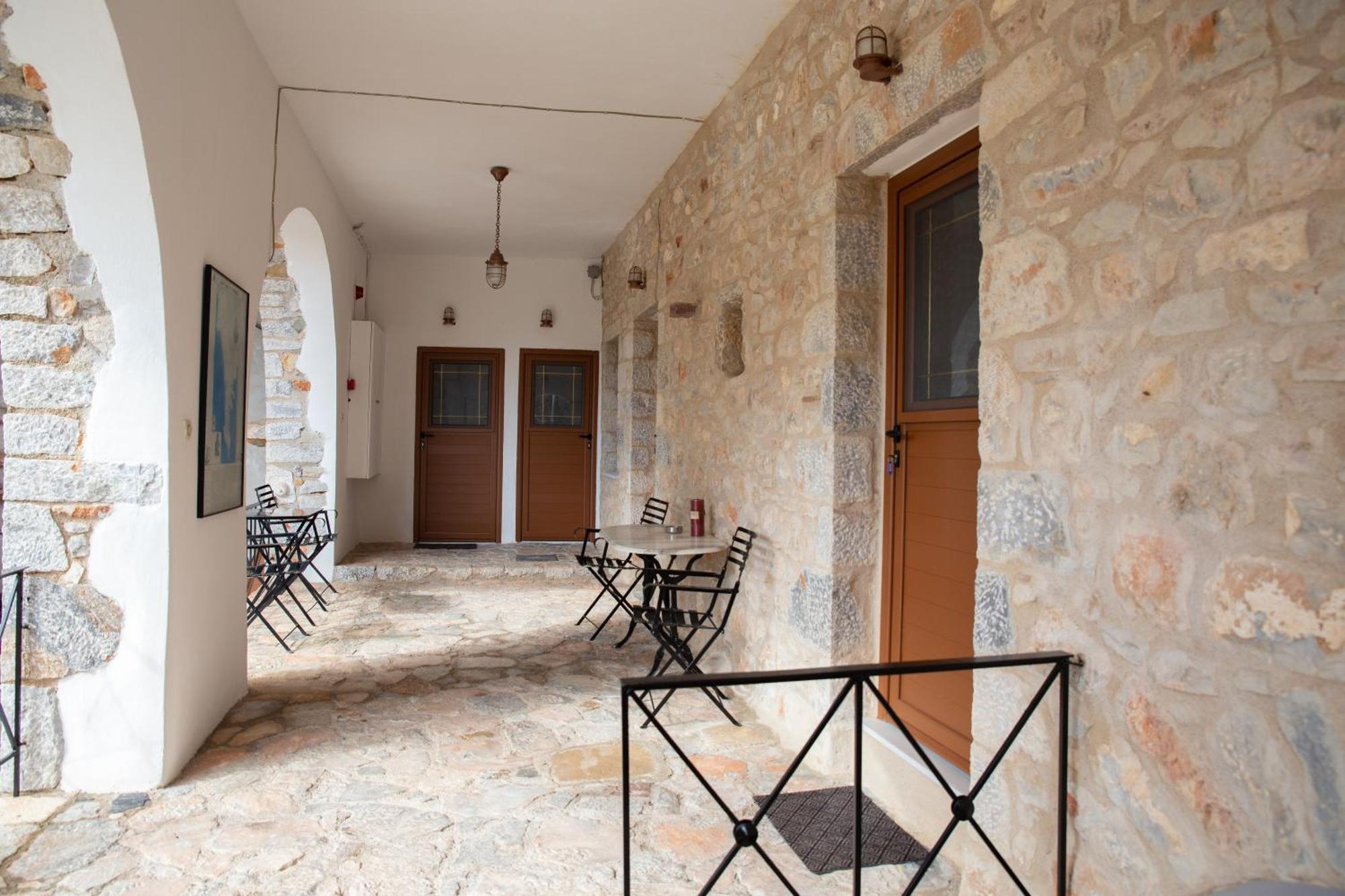 Apartamento Traditional House Alepis In Areopolis Exterior foto